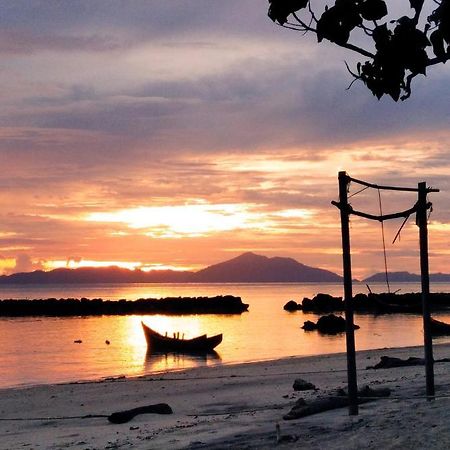 Pulau Weh Sabang Marifi Bed & Breakfast Paya Bagian luar foto