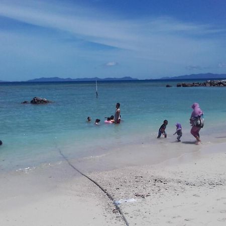 Pulau Weh Sabang Marifi Bed & Breakfast Paya Bagian luar foto