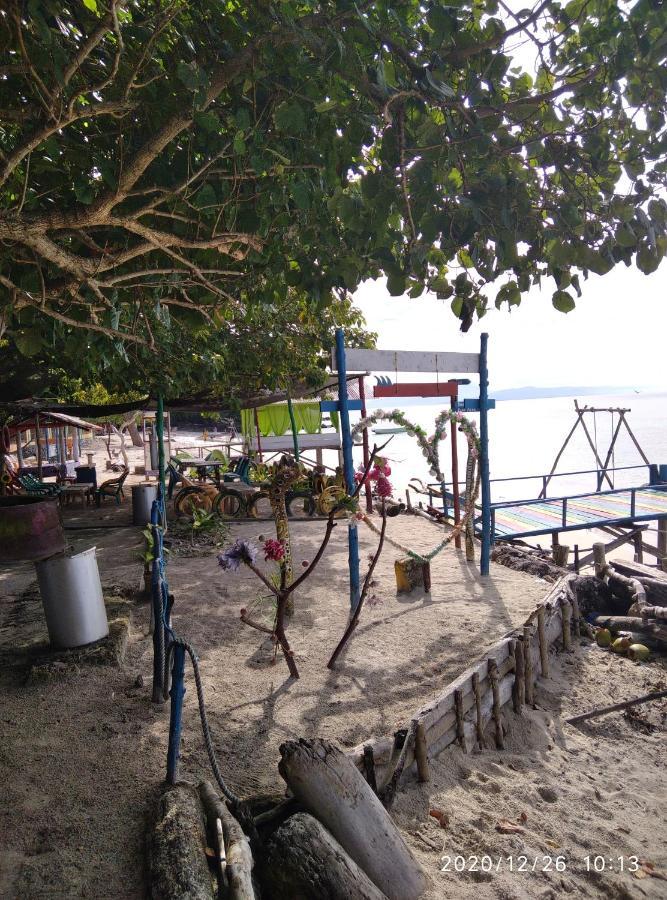Pulau Weh Sabang Marifi Bed & Breakfast Paya Bagian luar foto